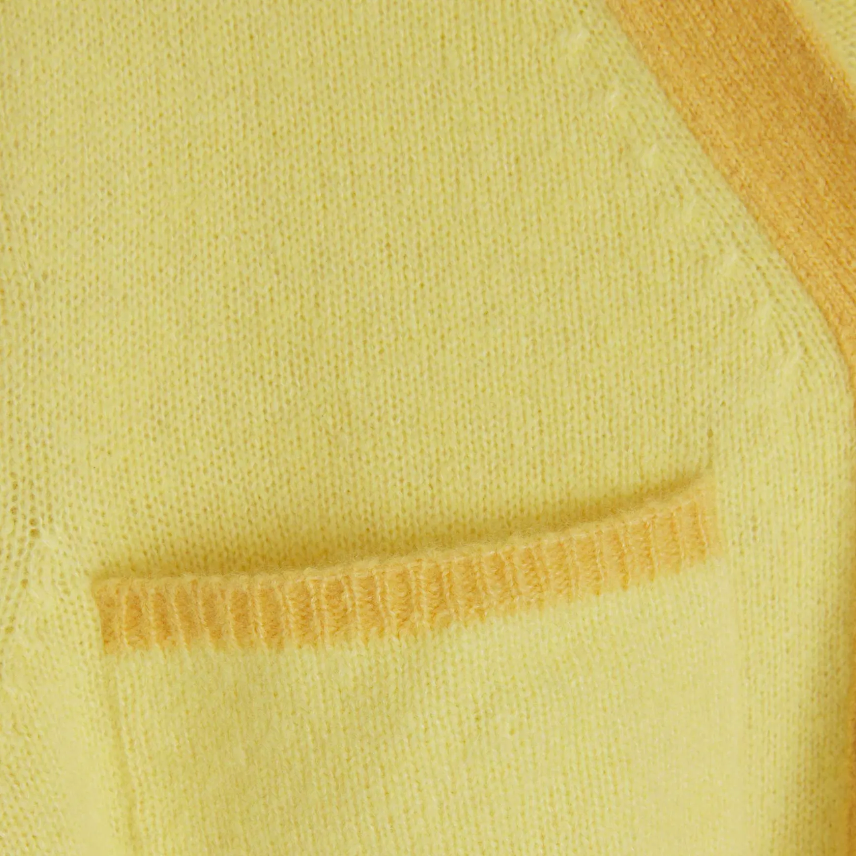 Cardigan Collar 2-Tone