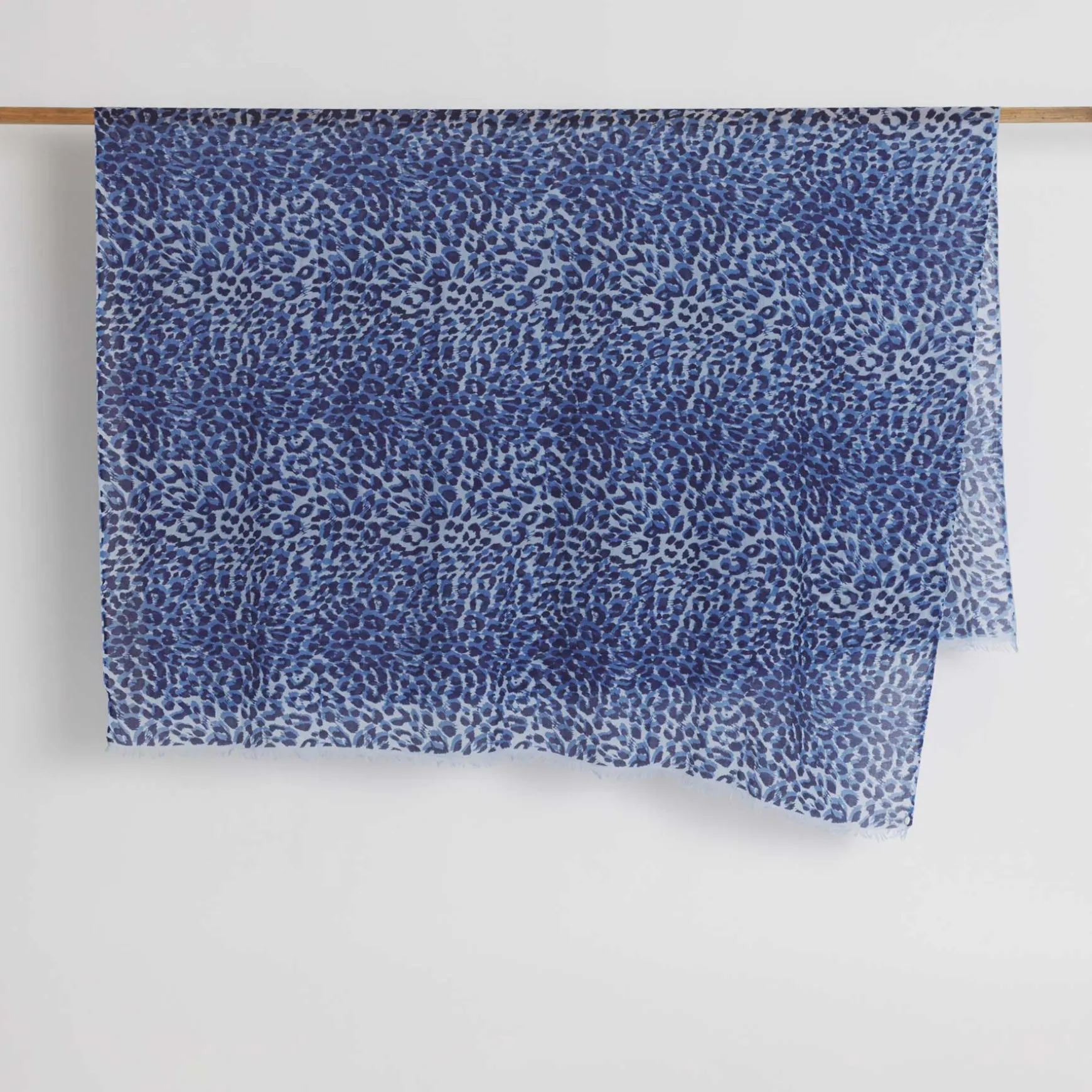 Cashmere Airy Scarf Cheetah