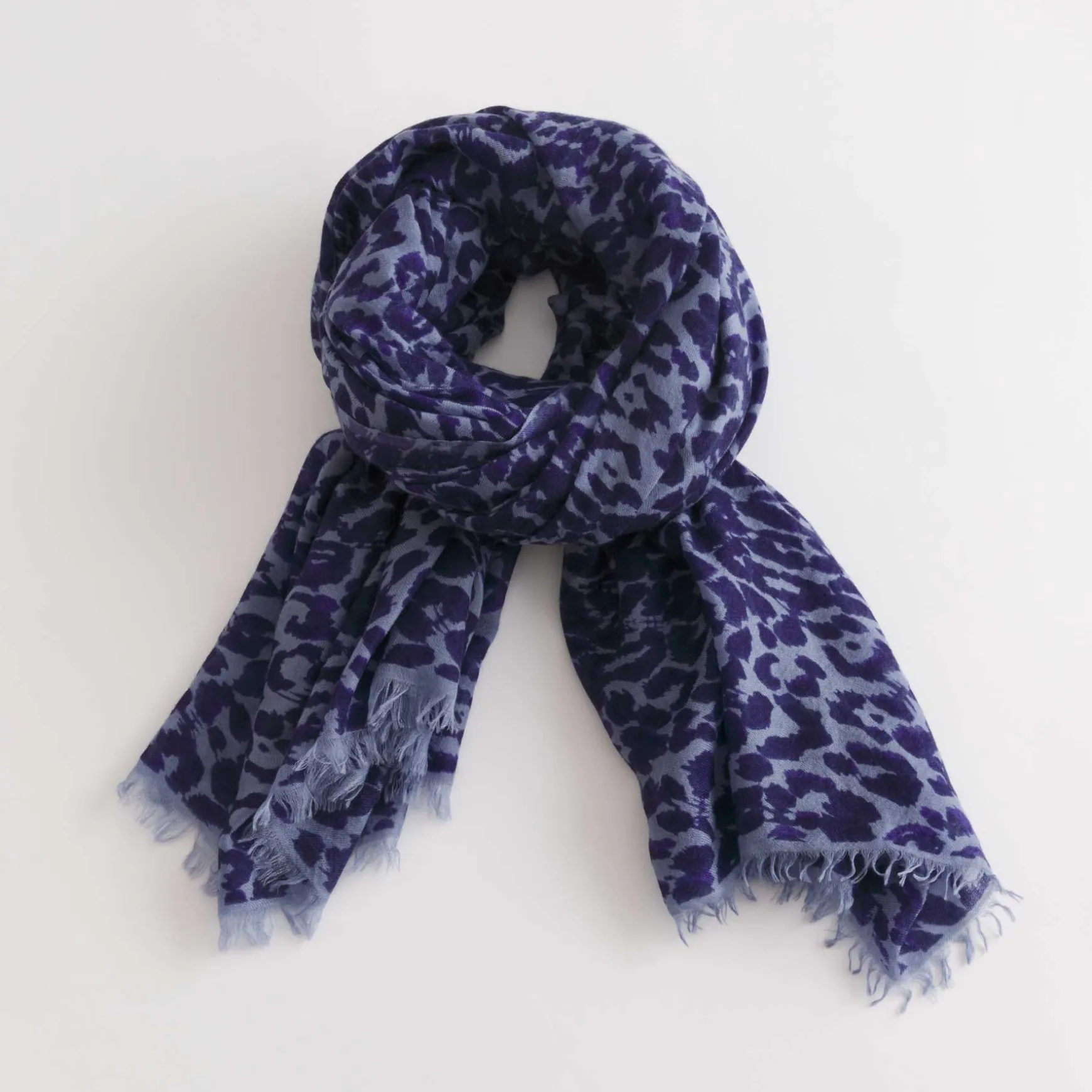 Cashmere Airy Scarf Cheetah