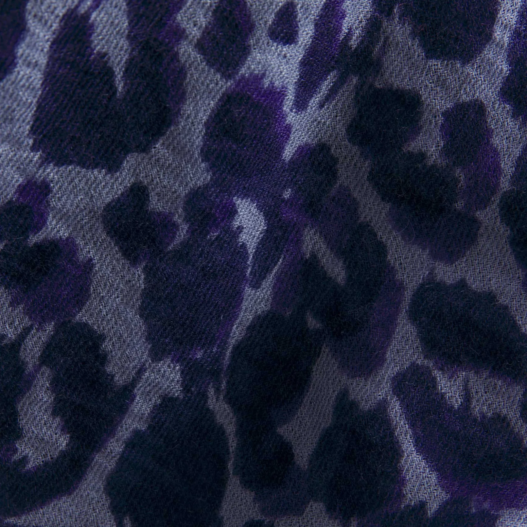 Cashmere Airy Scarf Cheetah