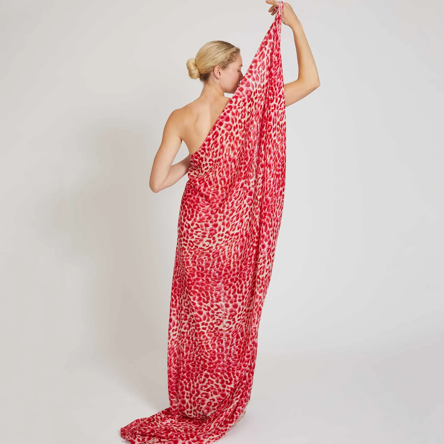 Cashmere Airy Scarf Cheetah