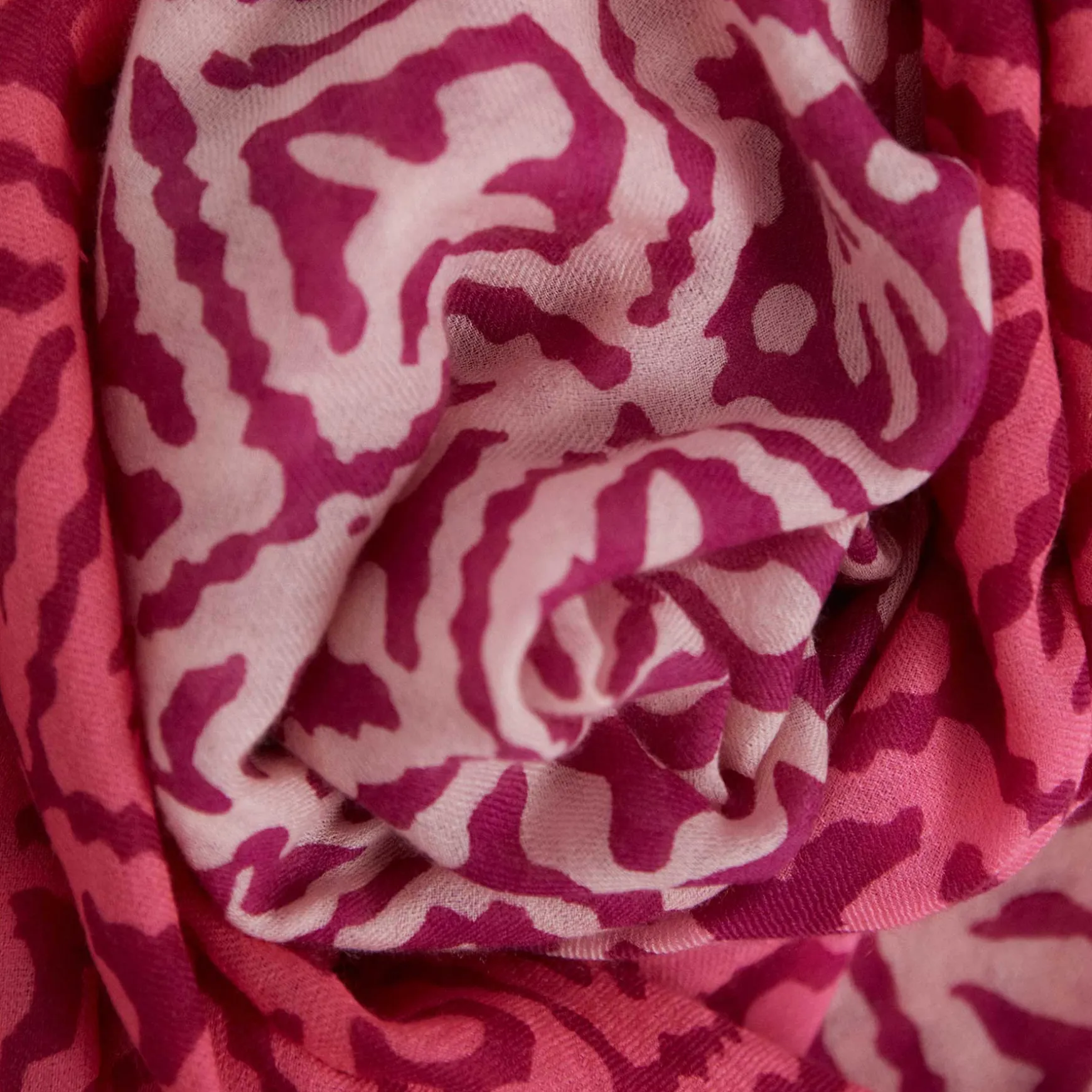 Cashmere Airy Scarf Dip Dye Eyes of Marrakesh