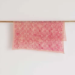 Cashmere Cube 110 felted Eyes of Marrakesh