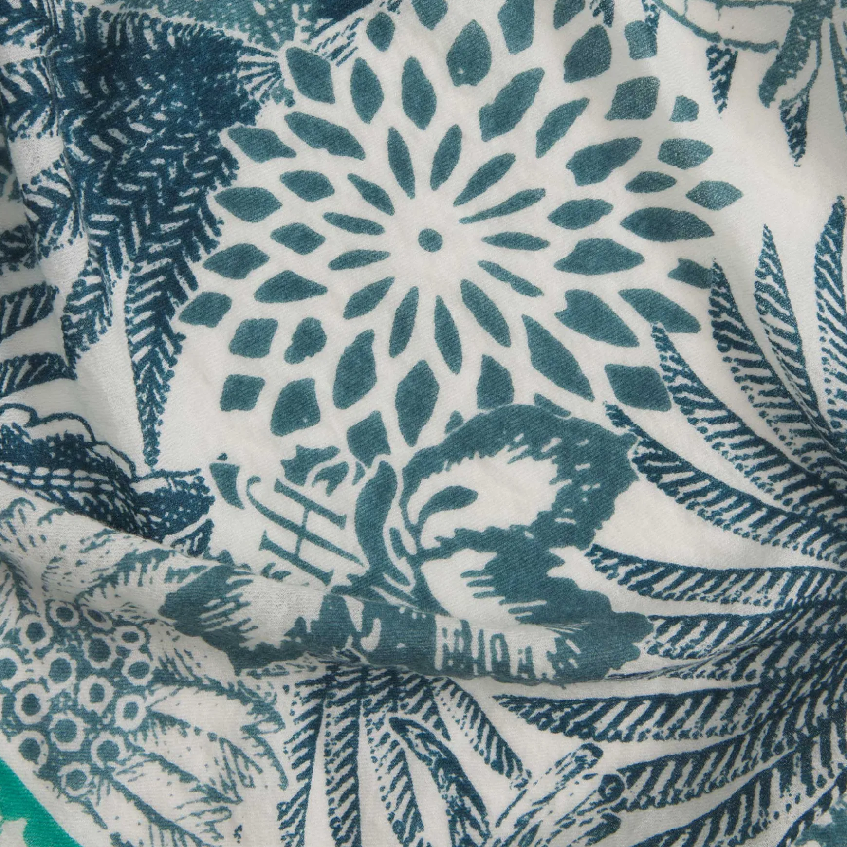 Cashmere Midi 70 New Mala Mala