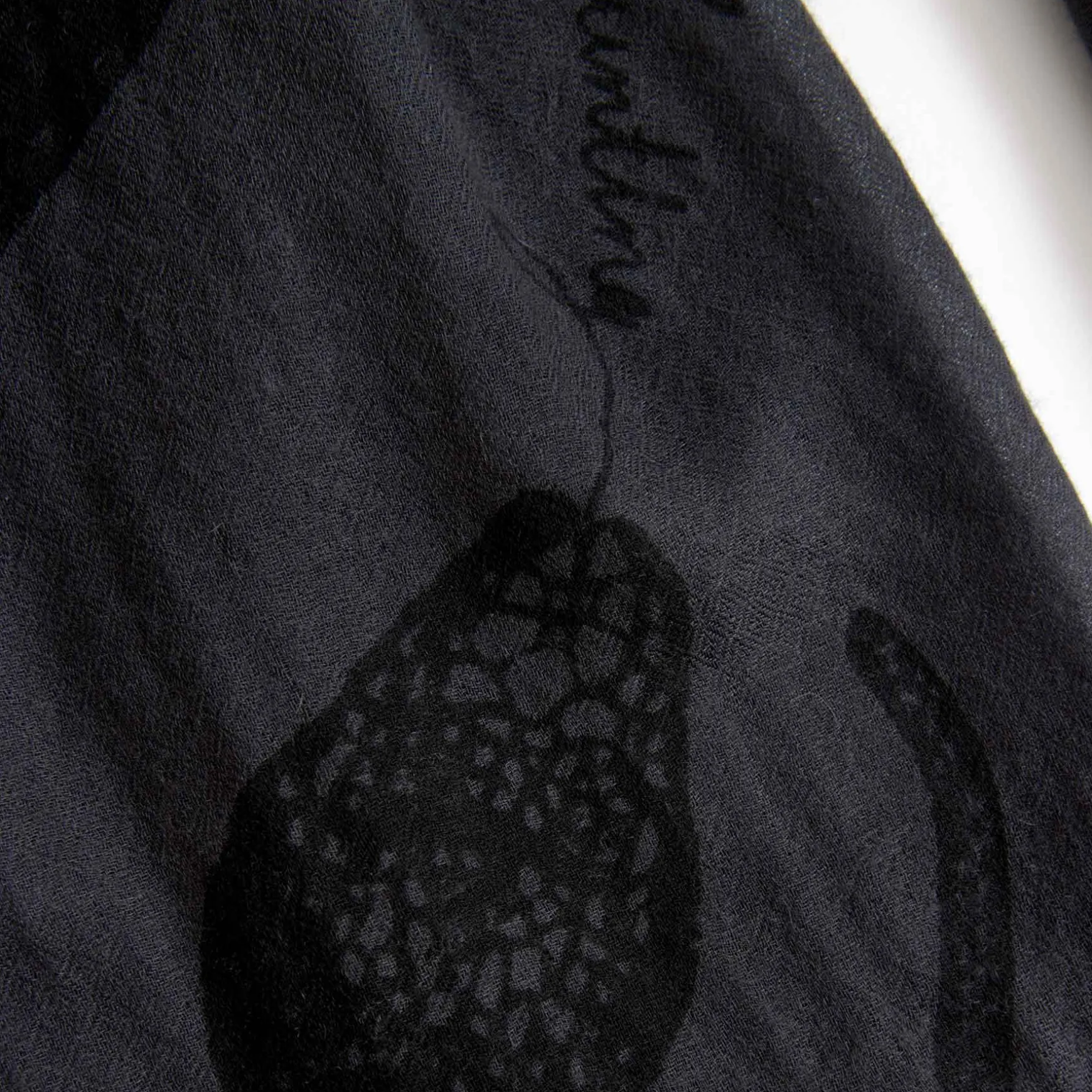 Cashmere Square Garden Eden