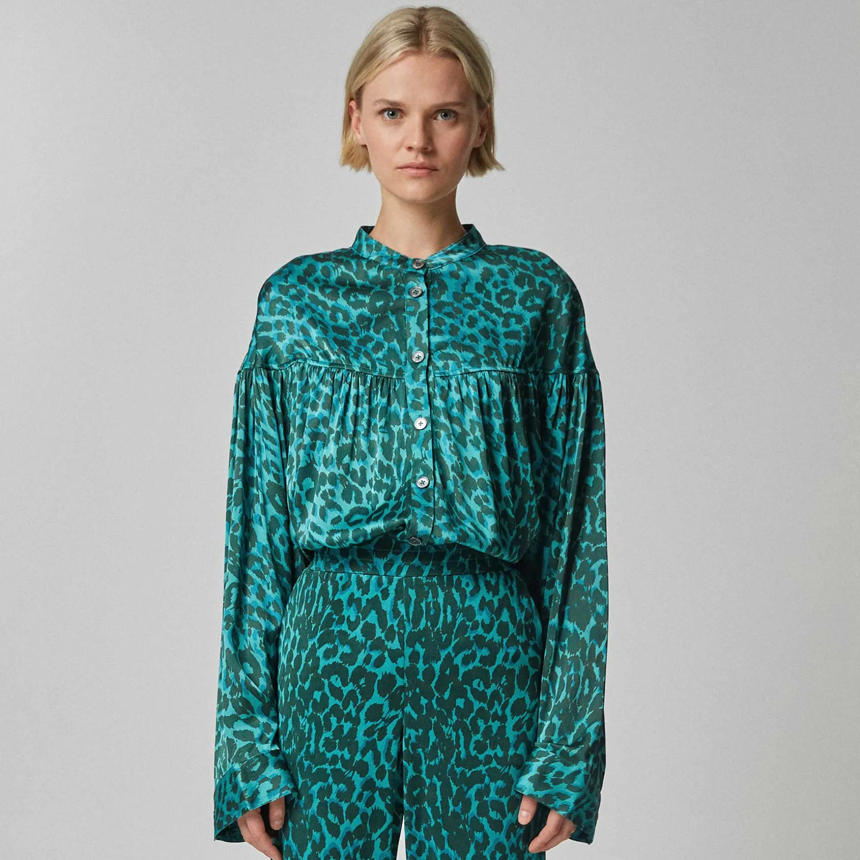 Jacket Amila Cheetah