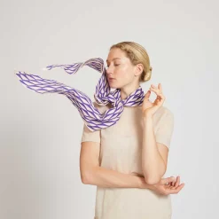 Kite Scarf Silk Cashmere Scale