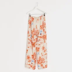 Pants Kutai Beach Club