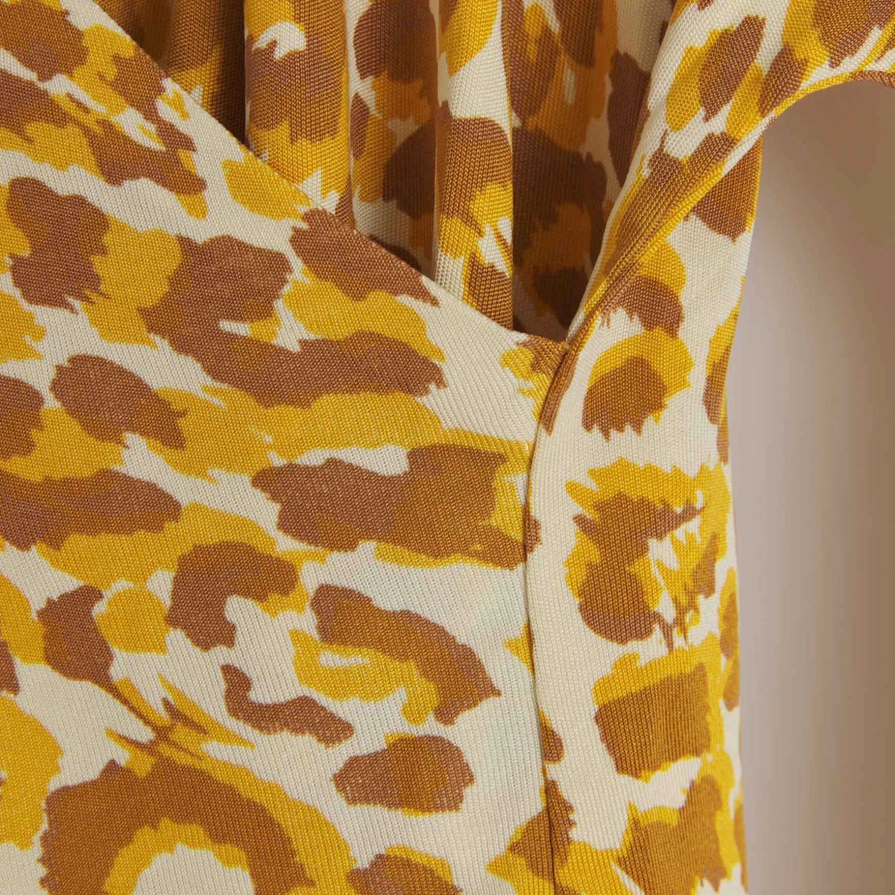 Top Saba Cheetah Silk Jersey